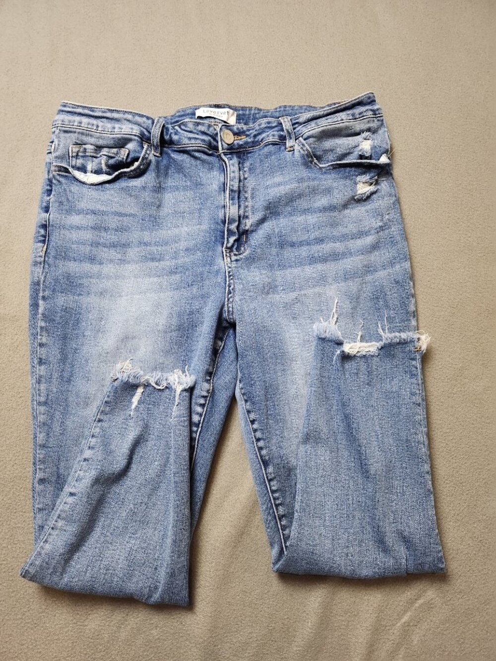 Lovervet by Vervet Light Wash High Rise Distressed Ankle Skinny Jeans Size 20 - Picture 2 of 10